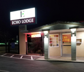 Отель Echo Lodge  Вест Сакраменто
